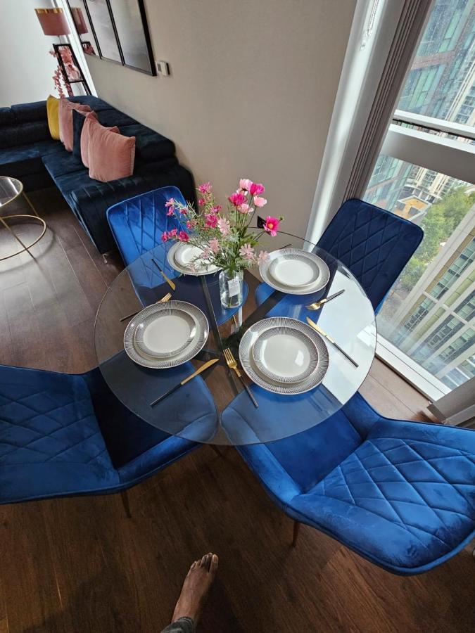 2 Bed Luxurious Apartments Canary Wharf Londýn Exteriér fotografie